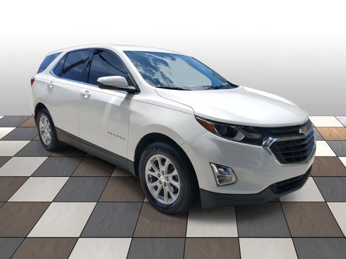 Used 2020 Chevrolet Equinox LT image 3