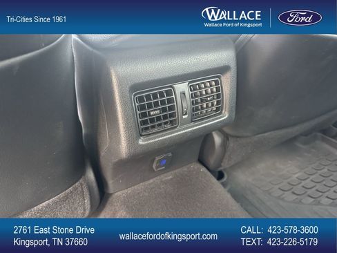 Used 2021 Toyota Camry XSE w/ Navigation Package image 29