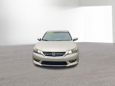 Used 2013 Honda Accord Sport image 3