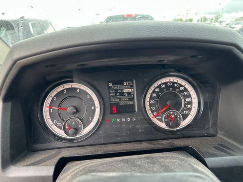 Used 2019 RAM 1500 Express w/ Express Value Package AWD/4WD image 6