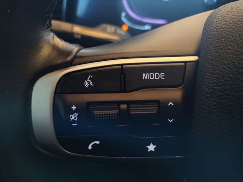 Used 2023 Kia Sportage EX image 10