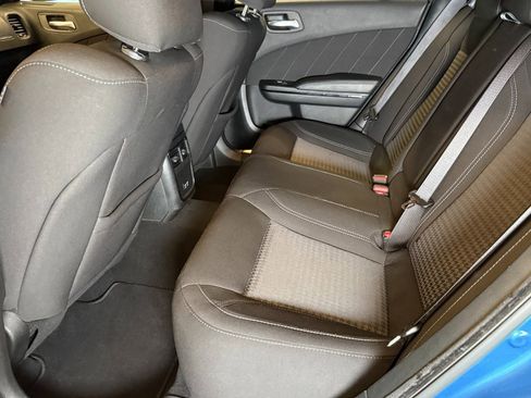 Used 2023 Dodge Charger SXT w/ Blacktop Package image 21