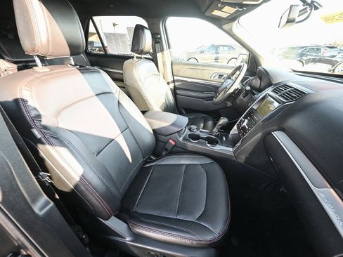 Certified 2019 Ford Explorer Sport w/ Equipment Group 401A image 27