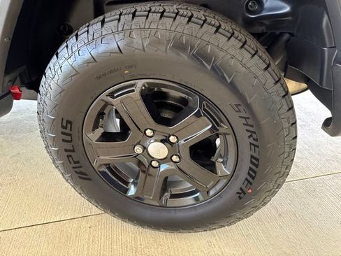 Used 2019 Jeep Wrangler Unlimited Sport S AWD/4WD image 34