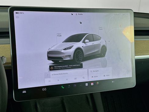 Used 2023 Tesla Model Y Performance image 19