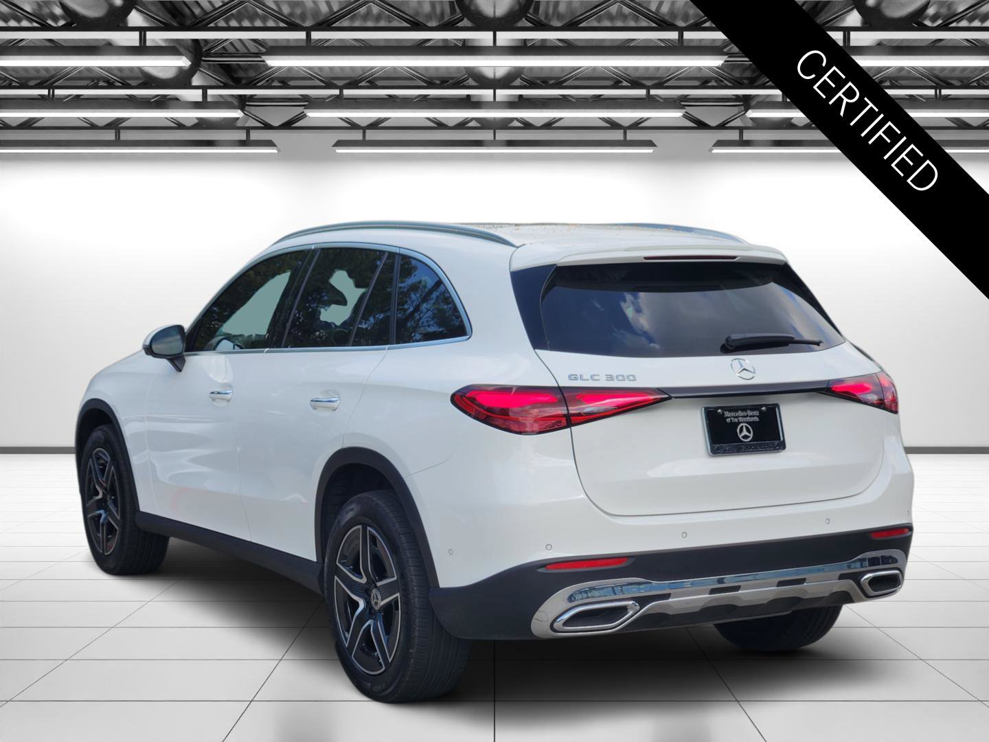 Certified 2026 Mercedes-Benz GLC 300 image 7