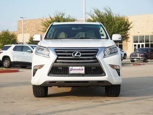 Used 2014 Lexus GX 460 w/ Premium Package AWD/4WD image 2