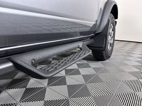 Used 2024 Ford Bronco Big Bend image 10