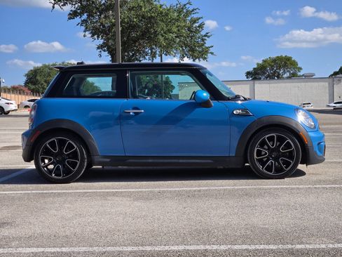 Used 2013 MINI Cooper S FWD image 3