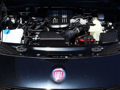 Used 2018 FIAT 124 Spider Classica w/ Technology Group image 50