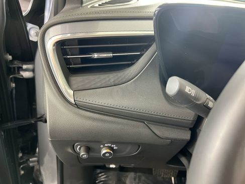 Certified 2024 Buick Encore GX Sport Touring w/ Experience Buick Package image 18