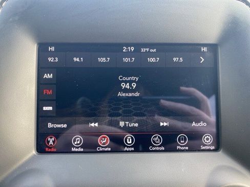 Used 2018 Dodge Durango GT image 28