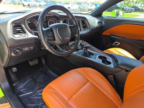 Used 2023 Dodge Challenger R/T RWD image 27