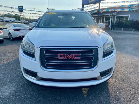 Used 2017 GMC Acadia Limited SLT FWD image 2