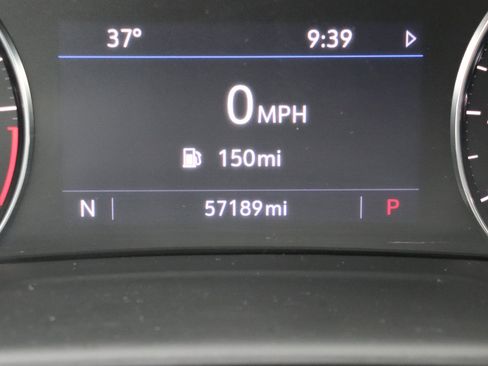 Used 2023 Buick Envision Preferred image 26