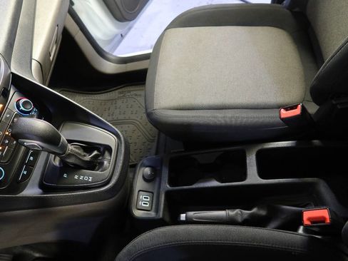 Used 2022 Ford Transit Connect XL image 31