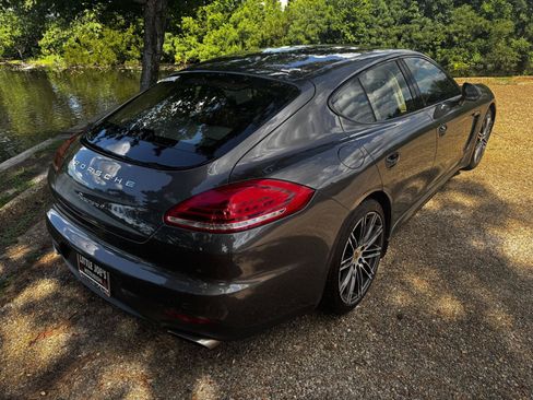 Used 2016 Porsche Panamera 4 Edition AWD/4WD image 5