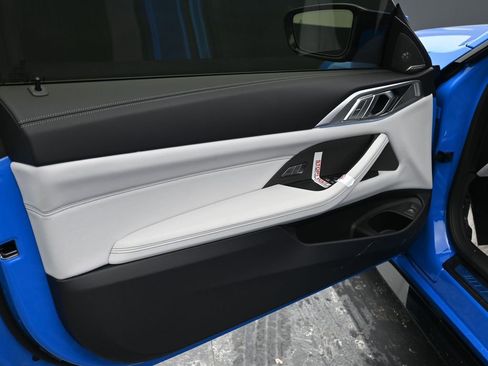 Used 2026 BMW M4 xDrive Competition image 15