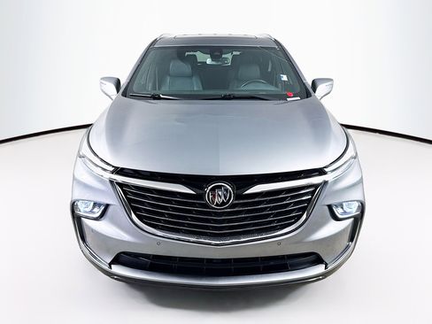 Used 2023 Buick Enclave Essence w/ Experience Buick Package image 3