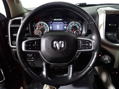Used 2019 RAM 1500 Laramie AWD/4WD image 25