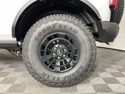 New 2026 Ford Bronco Big Bend w/ Black Diamond Package AWD/4WD image 10
