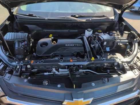 Used 2021 Chevrolet Equinox LS w/ LS Convenience Package image 17