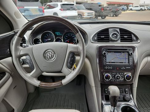 Used 2015 Buick Enclave Leather FWD image 11
