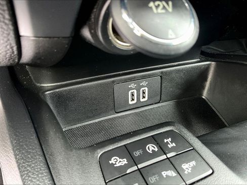 Used 2020 Ford Ranger Lariat w/ Equipment Group 501A Mid image 29