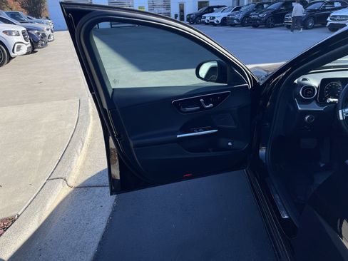 Used 2024 Mercedes-Benz C 300 C 300 image 14