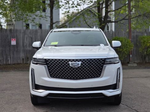 Used 2021 Cadillac Escalade ESV Premium Luxury AWD/4WD image 9