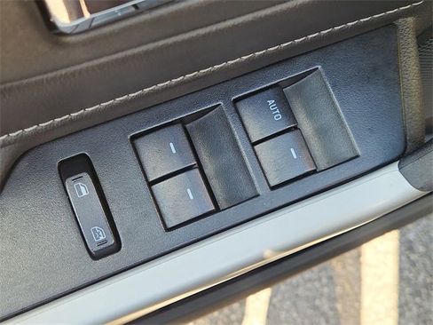 Used 2014 Ford Edge Sport w/ Driver Entry Package image 23