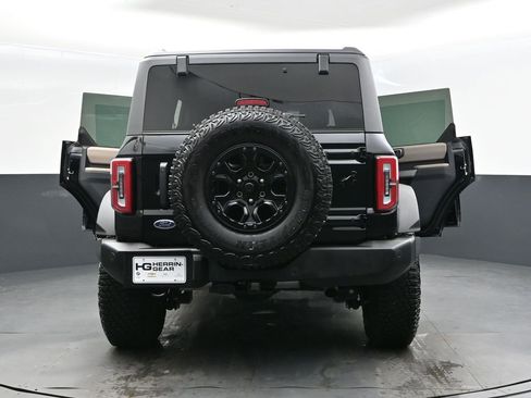 Used 2023 Ford Bronco Wildtrak image 52