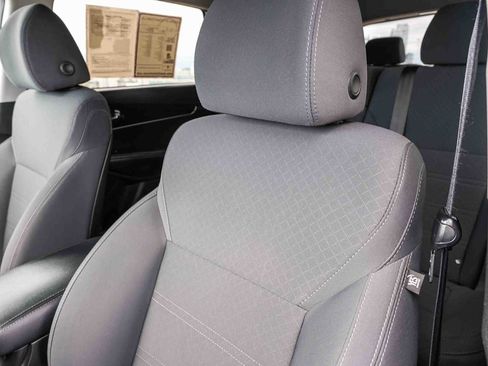 Used 2019 Kia Sorento FWD V6 image 23