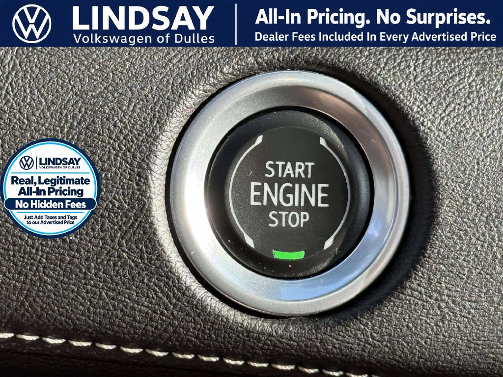Used 2022 Cadillac Escalade ESV Sport w/ Touring Package AWD/4WD image 25