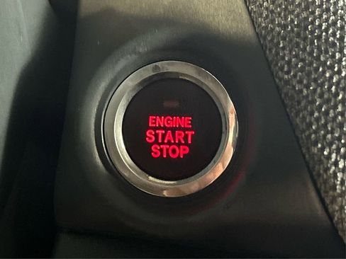 New 2026 Subaru Outback Premium image 32