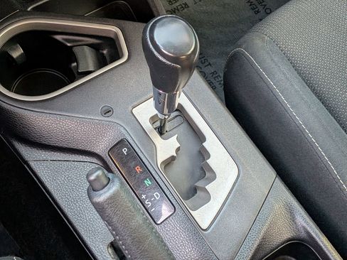 Used 2016 Toyota RAV4 XLE image 25