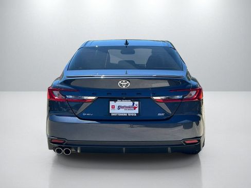 Used 2026 Toyota Camry SE w/ Multimedia Upgrade Package FWD image 6