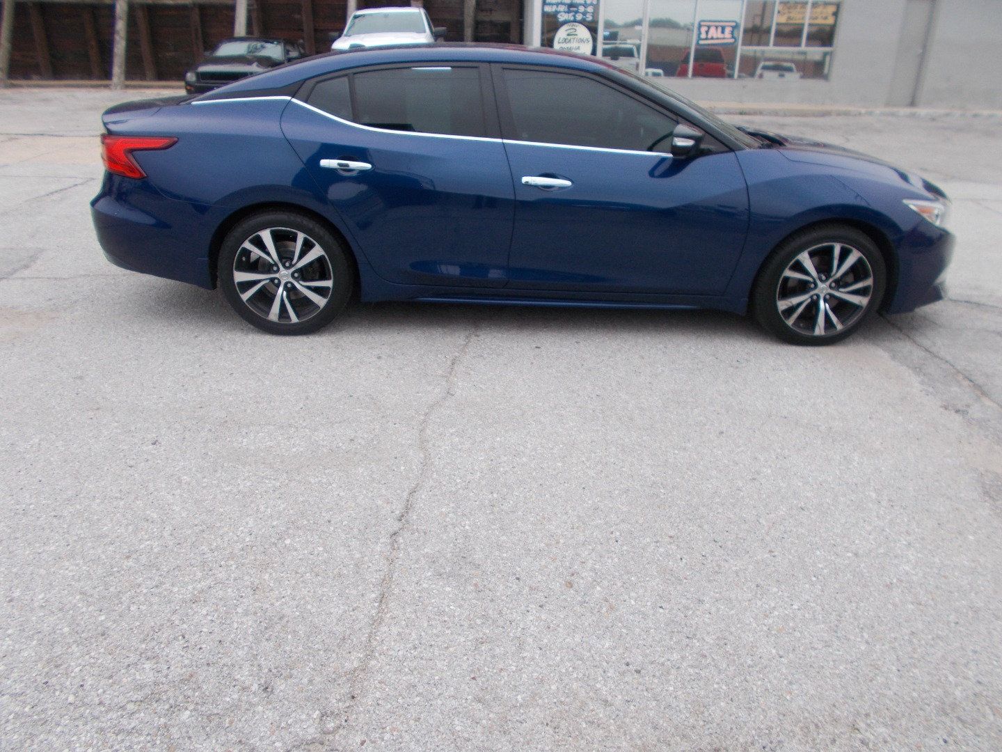 Used 2018 Nissan Maxima 3.5 SV FWD image 4