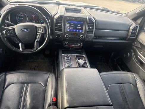 Used 2020 Ford Expedition Limited w/ Equipment Group 301A image 17
