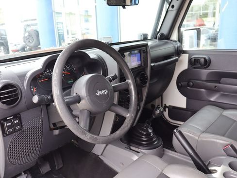 Used 2008 Jeep Wrangler X AWD/4WD image 9