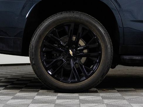 Used 2021 Chevrolet Tahoe LT w/ Rear Media and Nav Package image 40