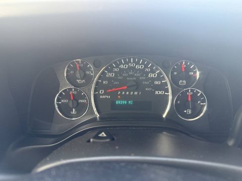 Used 2015 Chevrolet Express 2500 RWD image 73