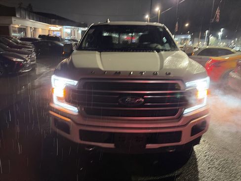 Used 2019 Ford F150 Limited w/ Trailer Tow Package image 8