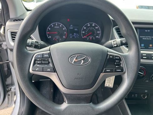 Used 2019 Hyundai Accent SEL FWD image 21