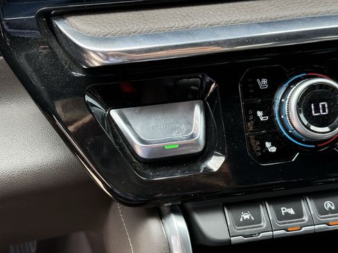 Used 2024 GMC Sierra 1500 Denali w/ Denali Reserve Package image 24