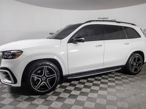 Used 2024 Mercedes-Benz GLS 450 4MATIC w/ AMG Line Exterior image 10