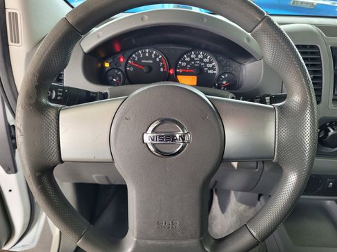 Used 2013 Nissan Frontier S image 16