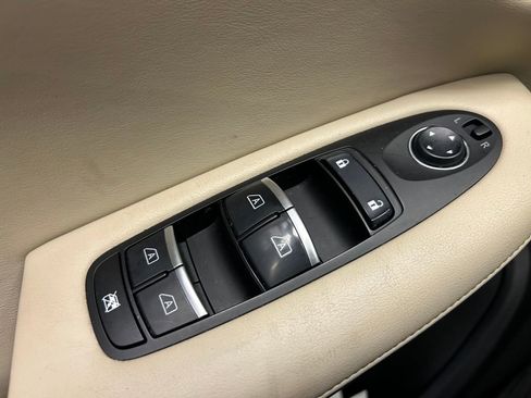 Used 2019 INFINITI QX50 Luxe image 15