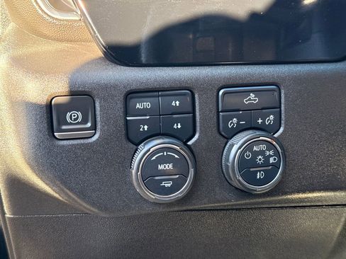 Used 2024 Chevrolet Silverado 1500 RST image 27