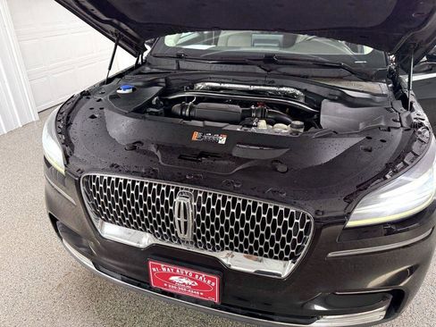 Used 2020 Lincoln Aviator Reserve w/ Elements Package Plus image 38